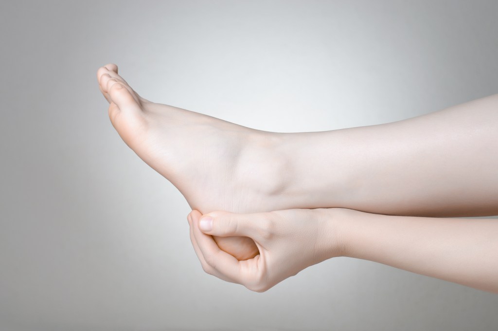 Cara Menghilangkan Bau Kaki